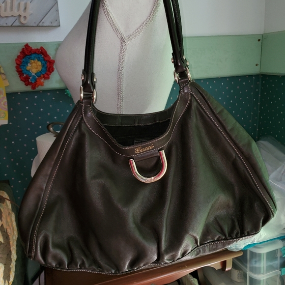 Gucci Handbags - GUCCI XL EUC ABBEY D RING LEATHER HOBO BAG ..
